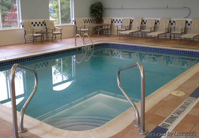 Staybridge Pittsburgh Airport By Ihg Hotel Imperial